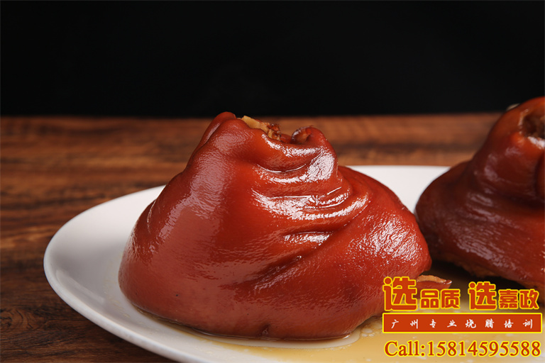 隆江豬腳